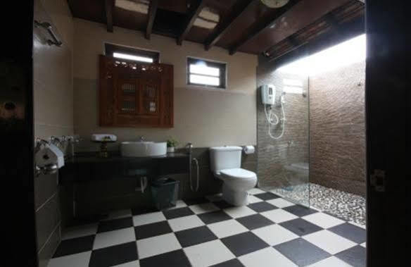 The Manor Beach Resort Besut Kampung Kuala Besut Exterior foto